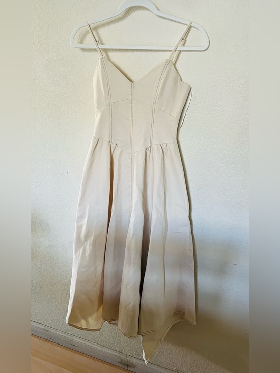 Moon River Dresses & Skirts - Moon River Cream Spaghetti-Strap Midi Dress